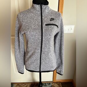 Women’s Nike gray black full front zippered sweater fleece jacket. Size small